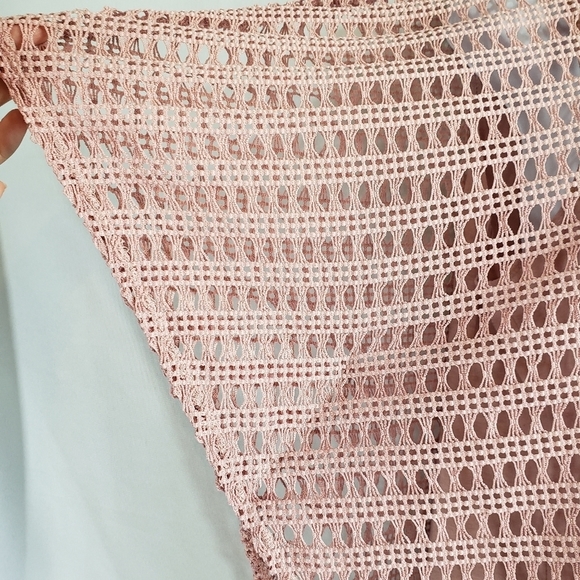 EUC Light Dusty Pink Crocheted Poncho Top w/Butterfly Sleeve Size L - Picture 5 of 6